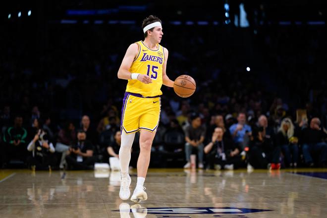 里夫斯赛季报销湖人三巨头变单核詹姆斯扛起大